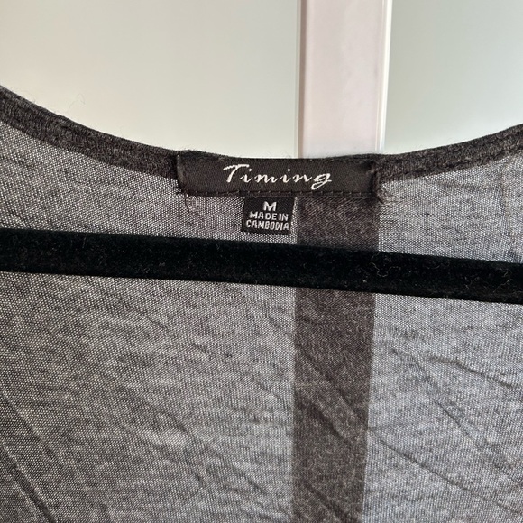 Timing Gray Lightweight Duster Cardigan - Picture 3 of 4